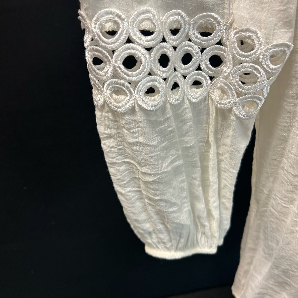 George Women's Ivory Long Sleeve Blouse - Picture 4 of 7